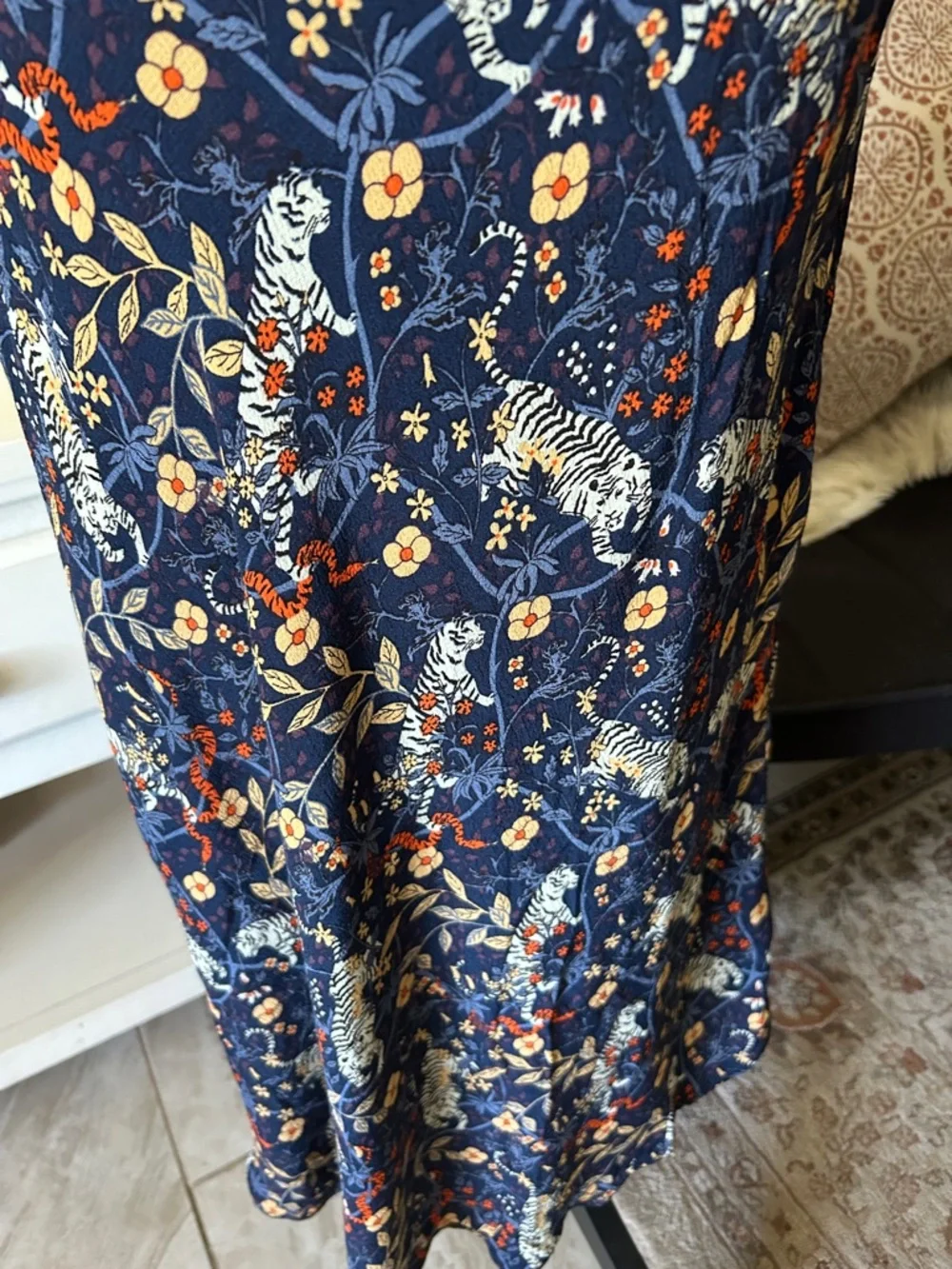 NWT urban outfitters novelty floral tiger animal printed midi flowy skirt S - Picture 2 of 11